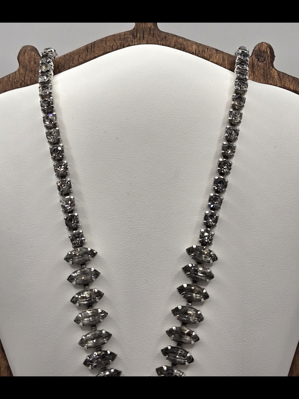 Vintage Rhinestone Drop Necklace – Mid-Century Silver Tone Statement Necklace - Picture 6 of 13